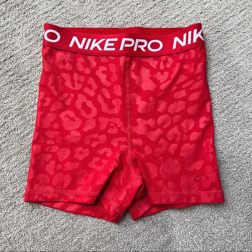 nike pros